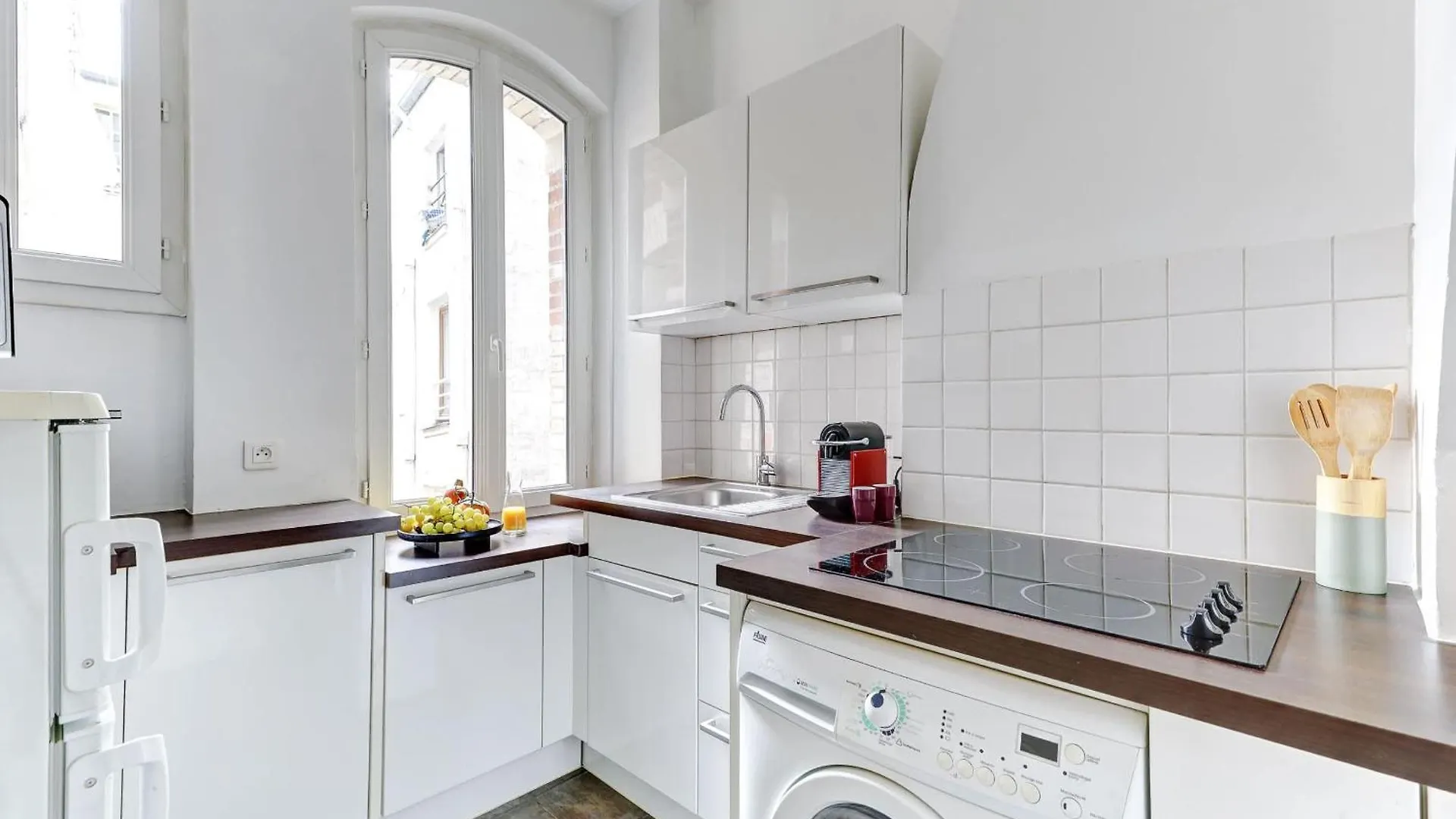 Apartamento Stylish 1Br Steps From Le Marais & Montorgueil París